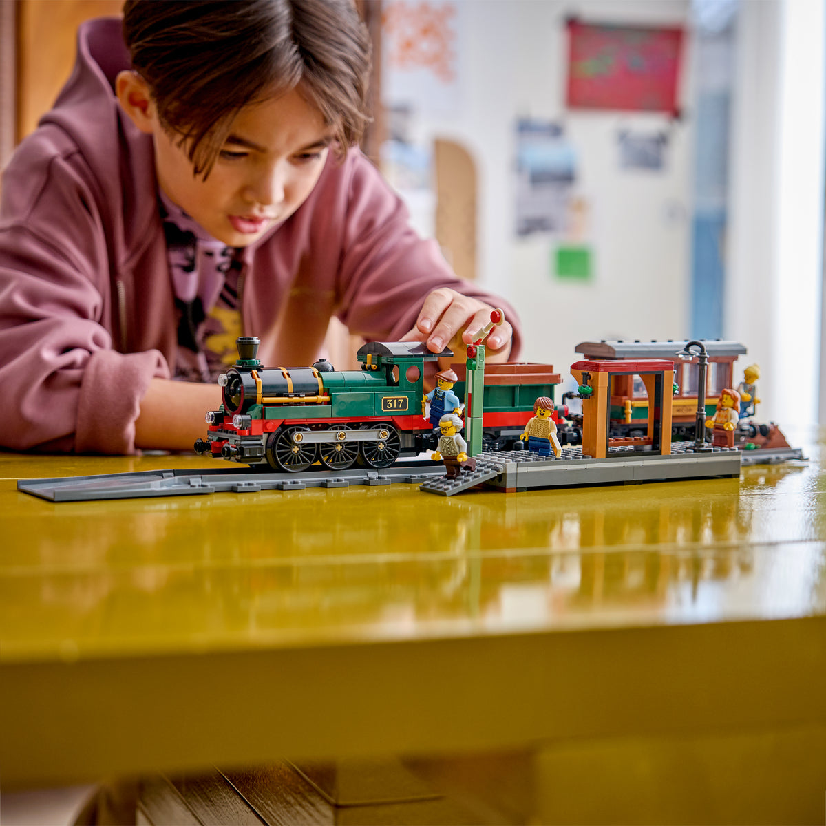 LEGO City 60511 Vintage Steam Train lifestyle