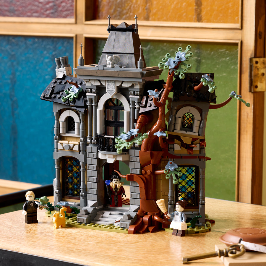 Mayor Manor