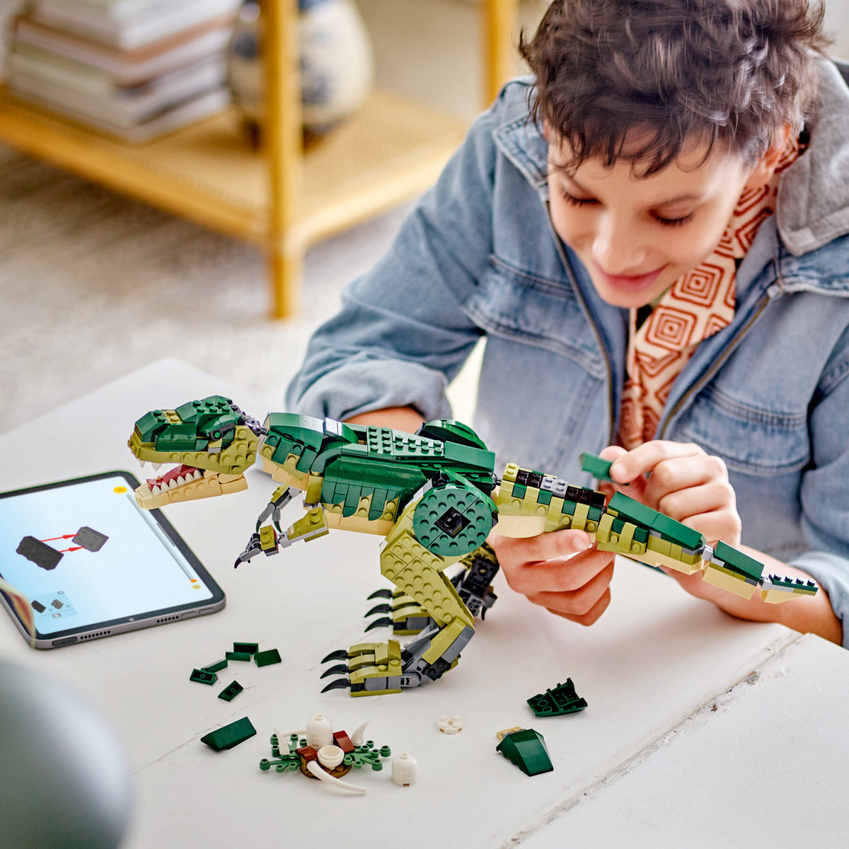 LEGO Creator 3 In 1 31151 T. rex lifestyle