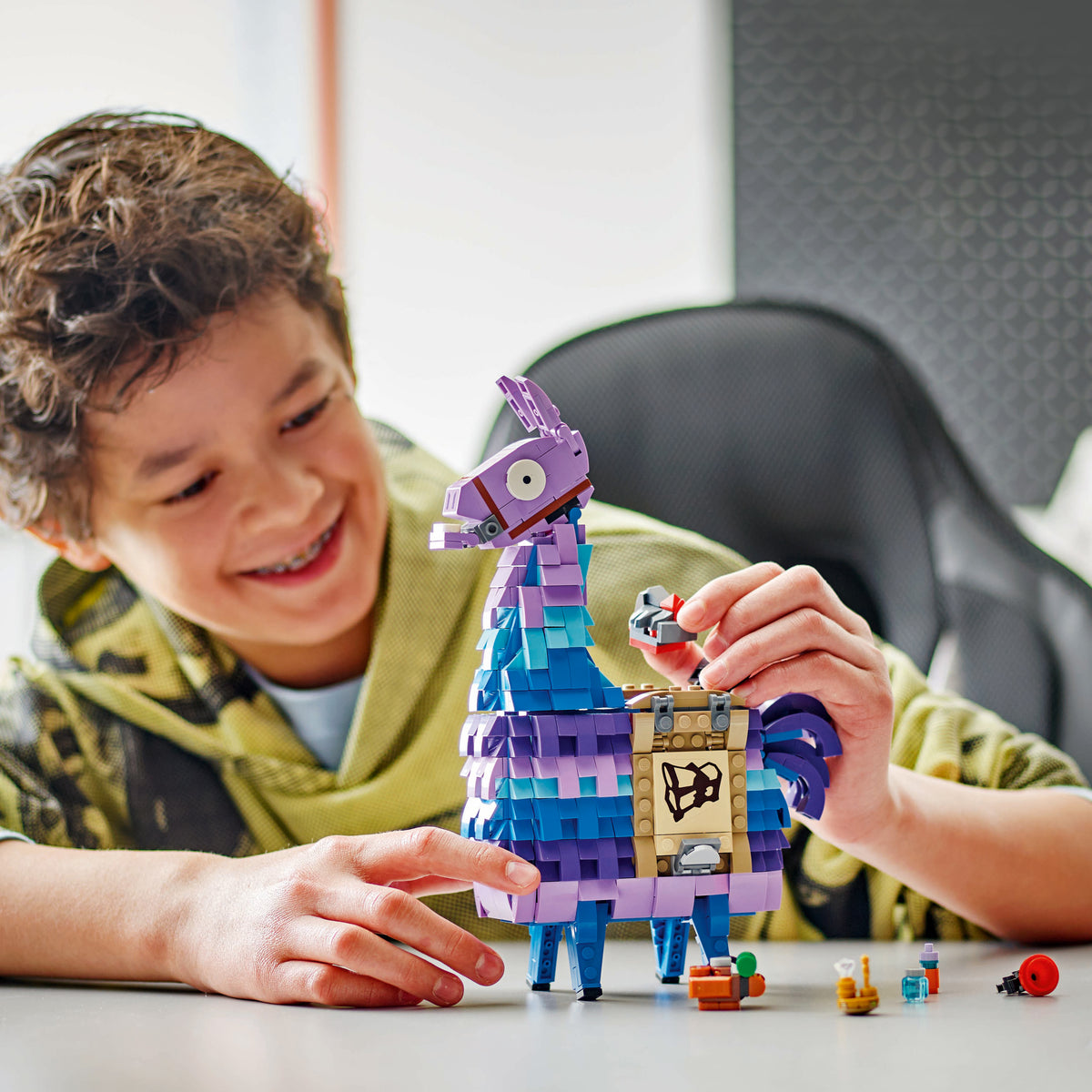 LEGO D2C Fortnite 77071 Supply Llama lifestyle