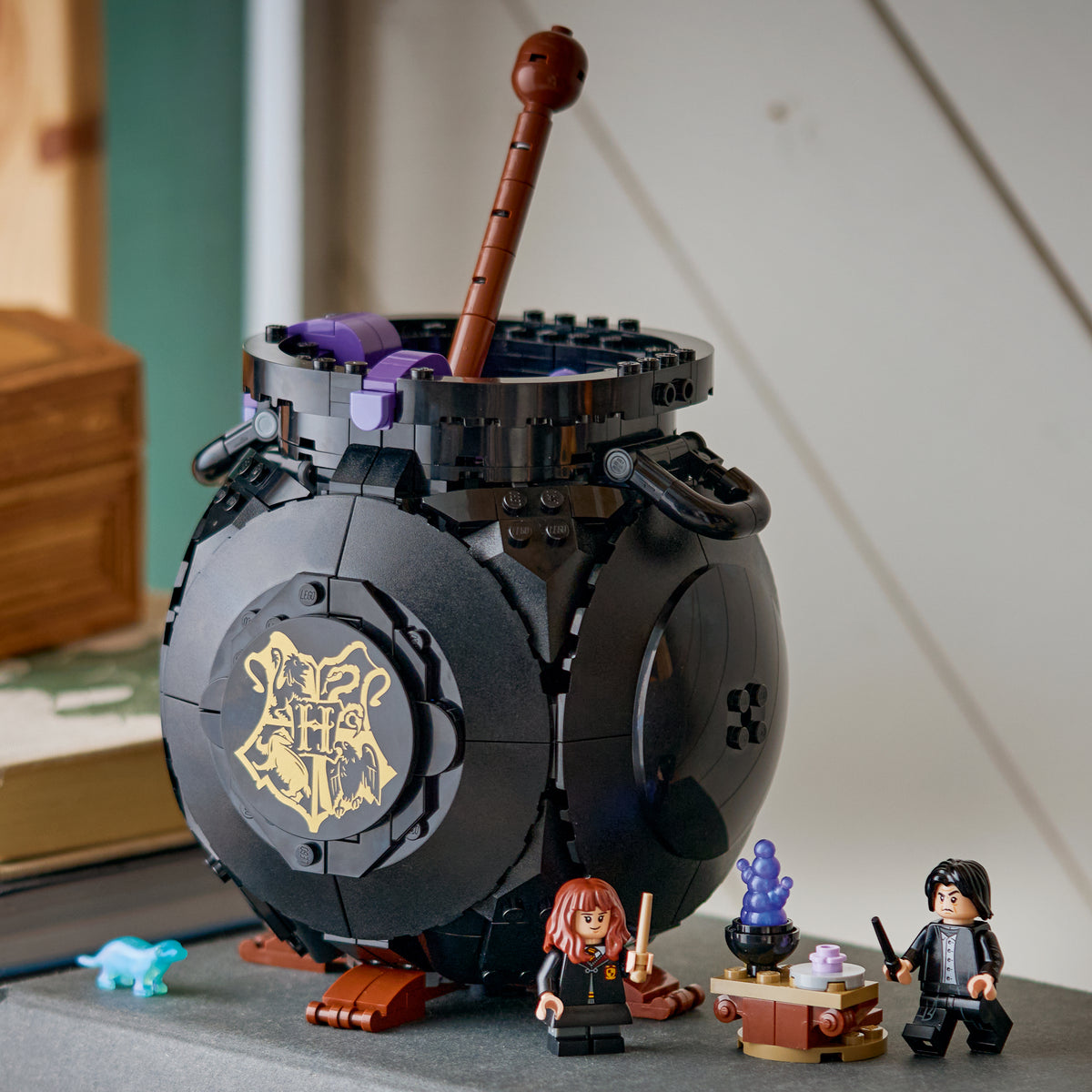 LEGO Harry Potter 76464 Cauldron: Secret Potions Classroom lifestyle