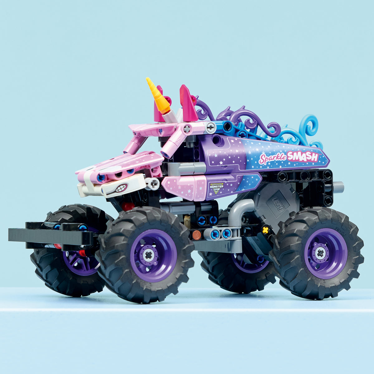 LEGO Technic 42220 Monster Jam Sparkle Smash Pull-Back lifestyle