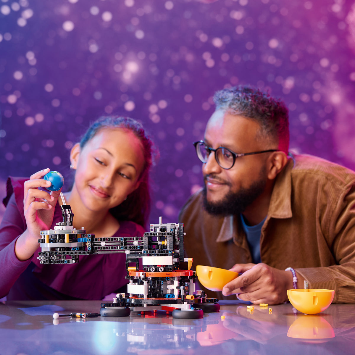 LEGO Technic 42179 Planet Earth and Moon in Orbit lifestyle