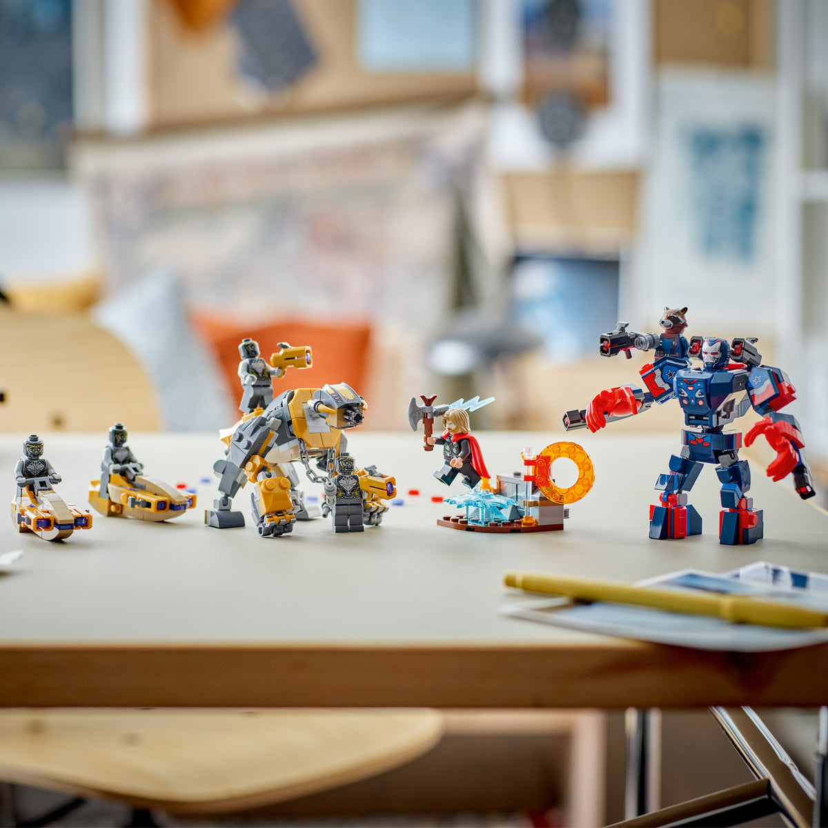 LEGO Super Heroes Marvel 76322 Avengers: Endgame Thor vs. Chitauri lifestyle