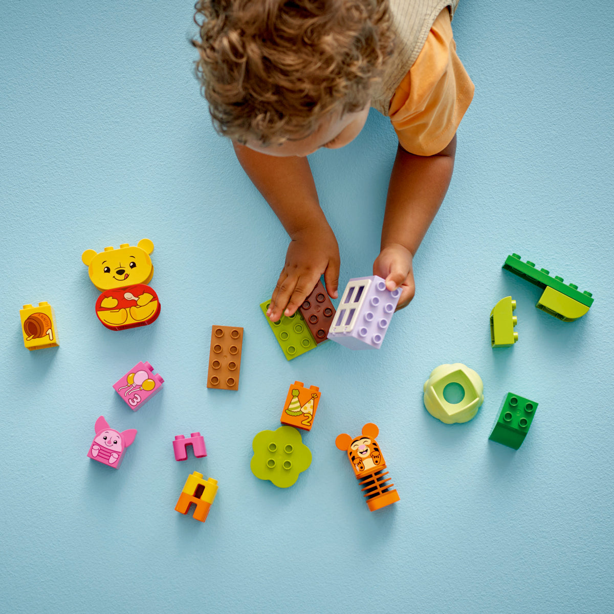 LEGO DUPLO 10457 Winnie the Pooh's Birthday Party lifestyle