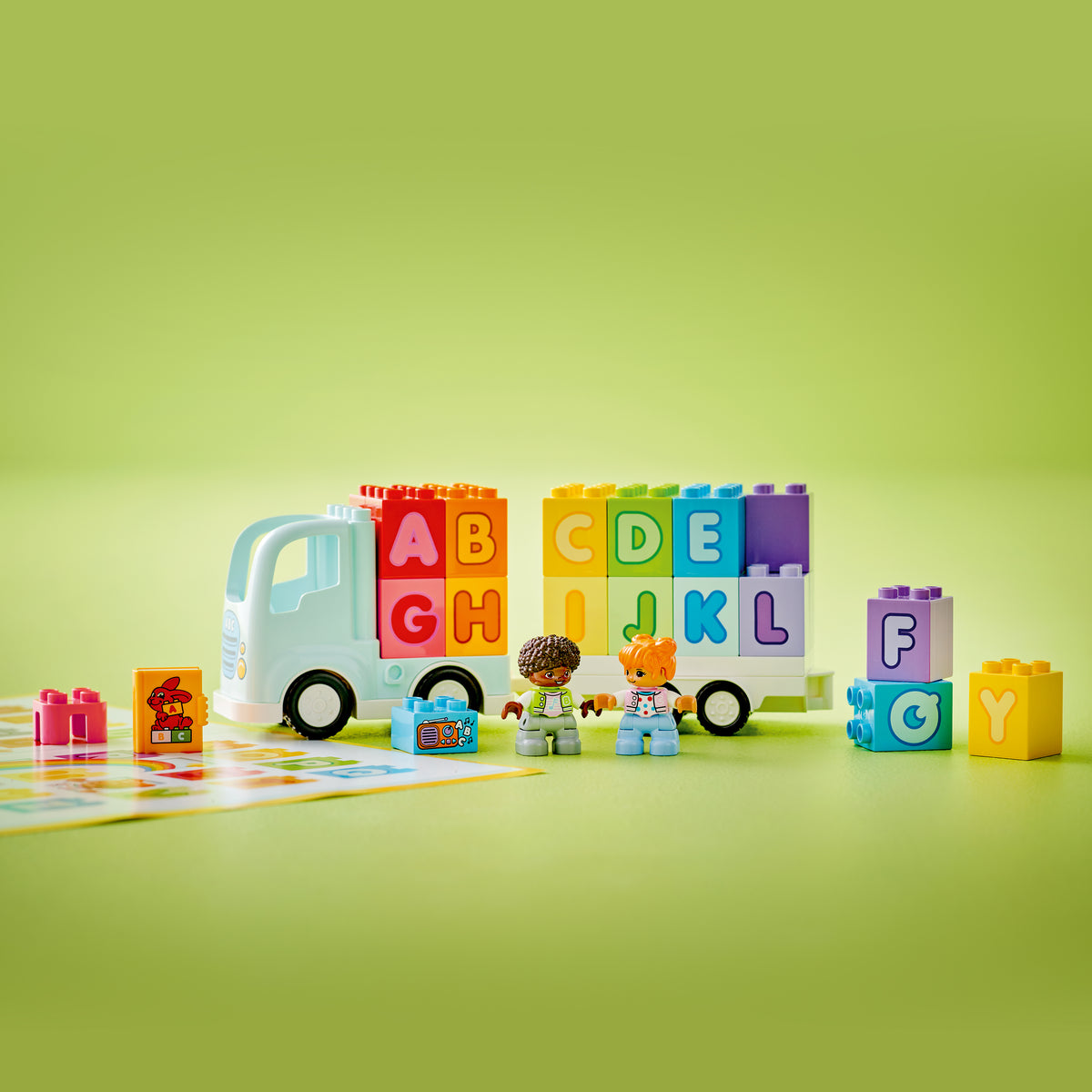 LEGO DUPLO 10421 Alphabet Truck lifestyle