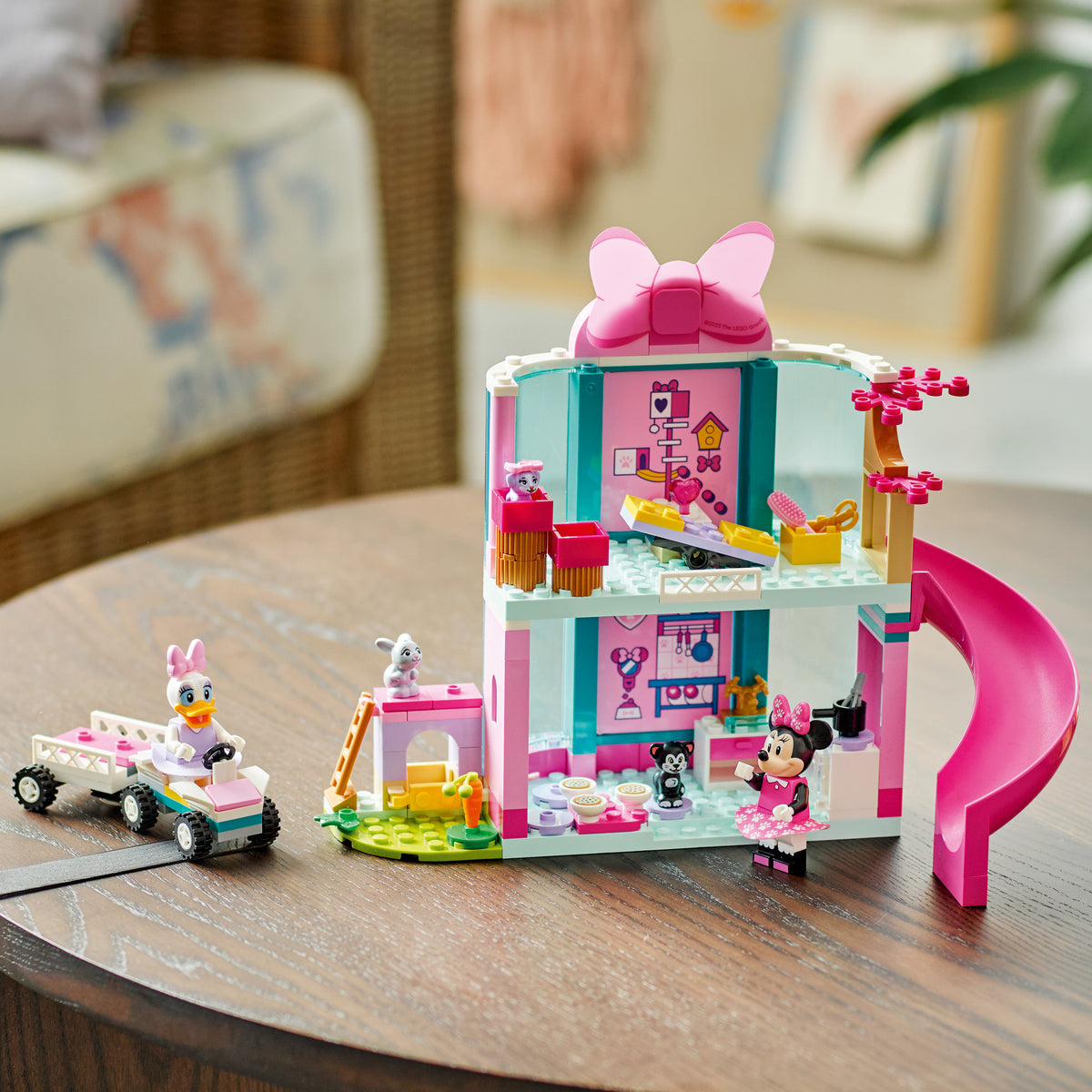 LEGO Disney Classic 43274 Minnie's Pet Hotel lifestyle