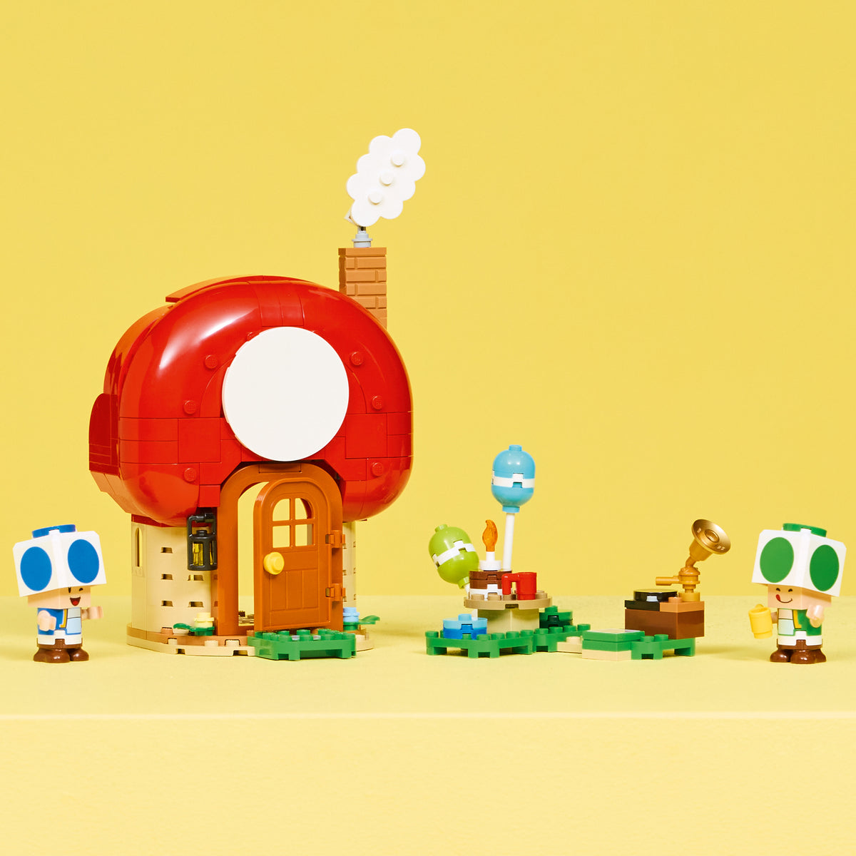 LEGO Super Mario 72041 Party at Toad's House lifestyle