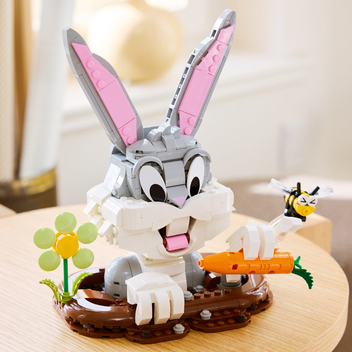 LEGO Seasons and Occasions 40920 Bugs Bunny lifestyle