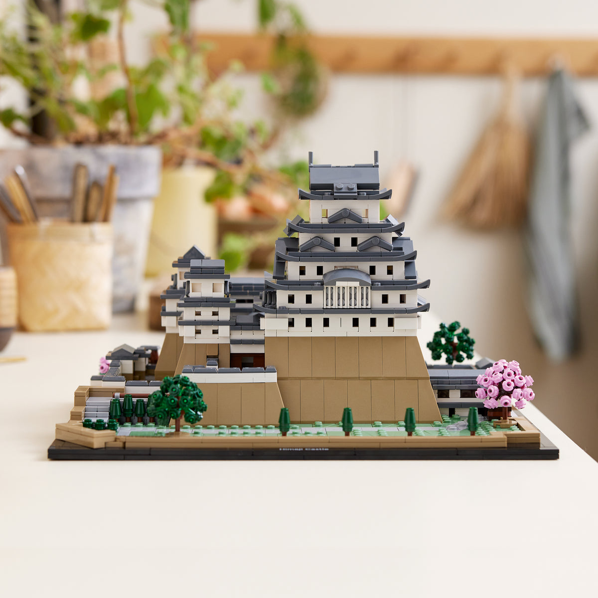 LEGO Architecture 21060 Himeji Castle lifestyle