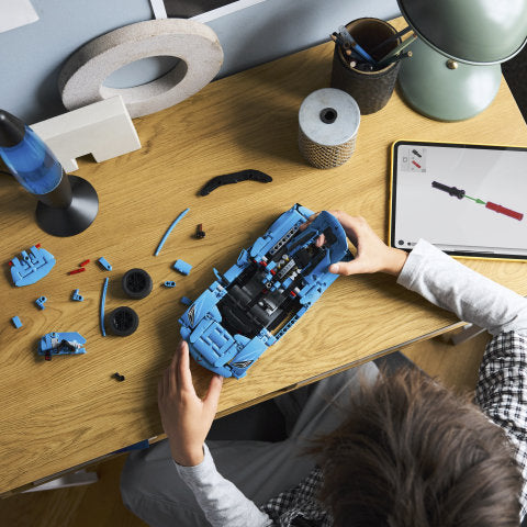 LEGO Technic 42217 Chevrolet Corvette Stingray Blue