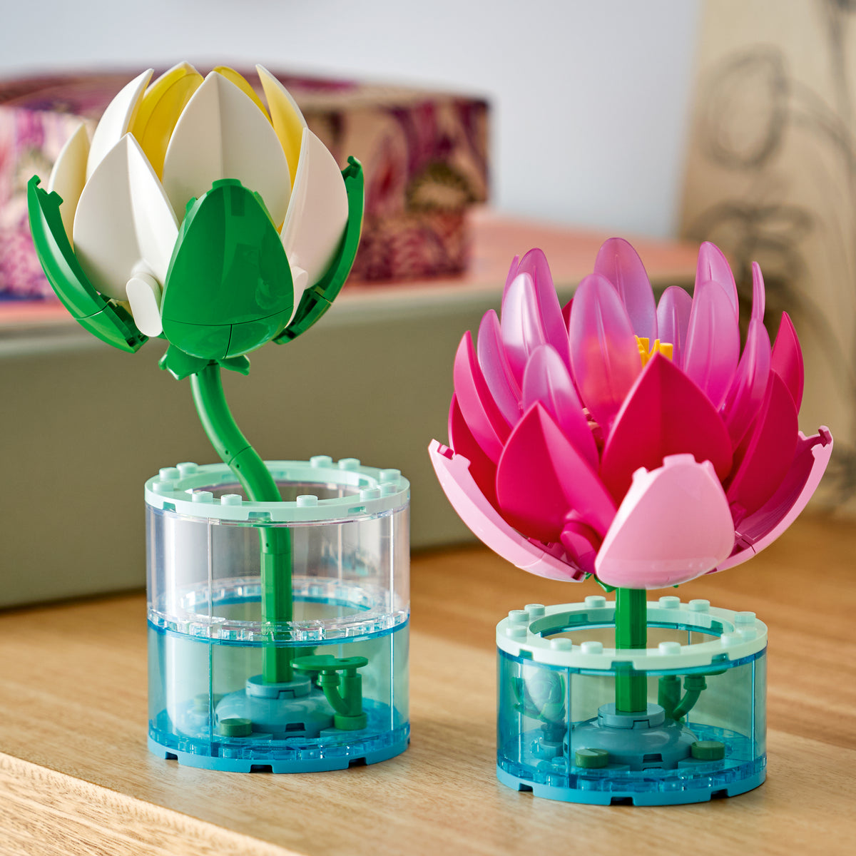 LEGO Botanicals 11511 Water Lilies lifestyle