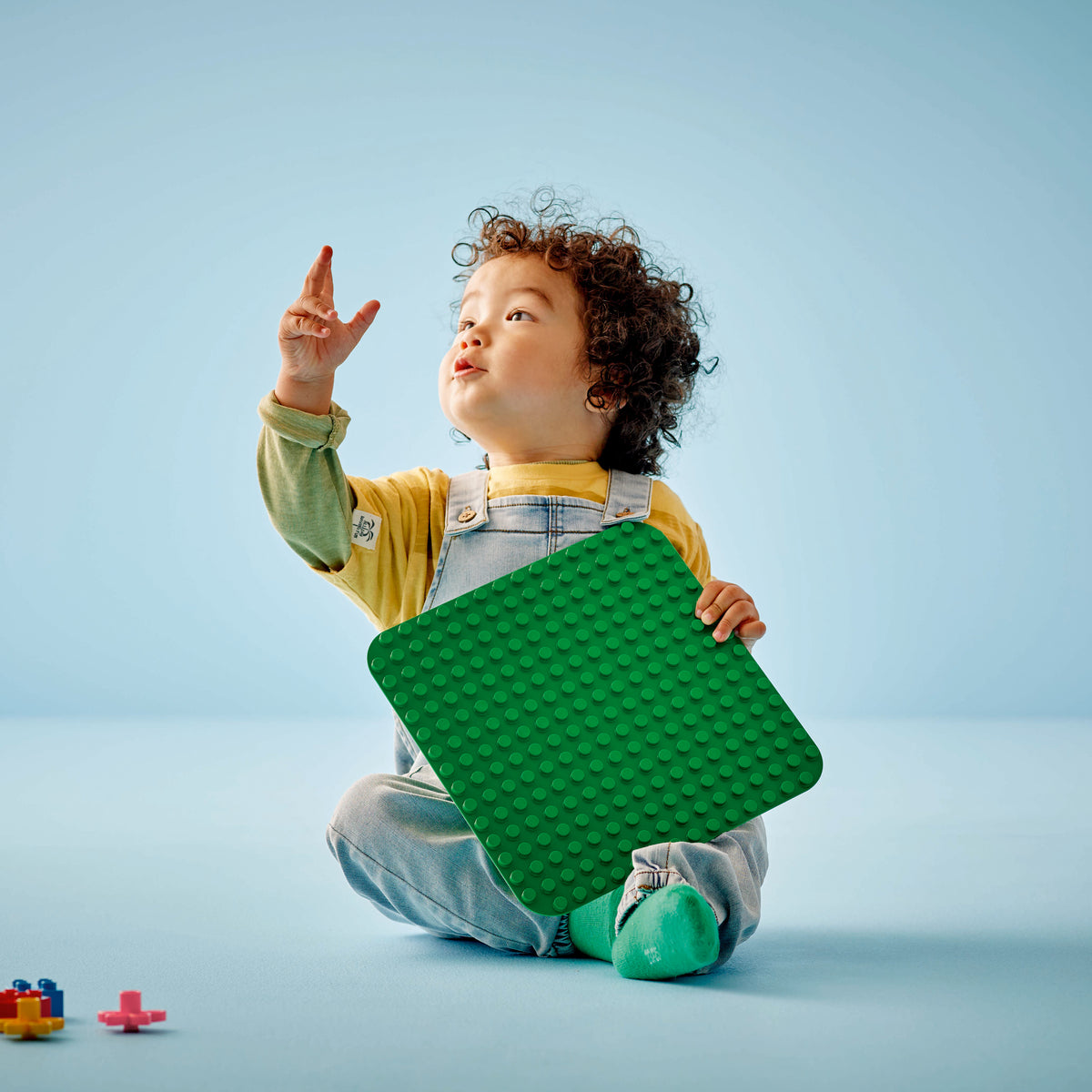 LEGO DUPLO 10460 Green Building Plate lifestyle