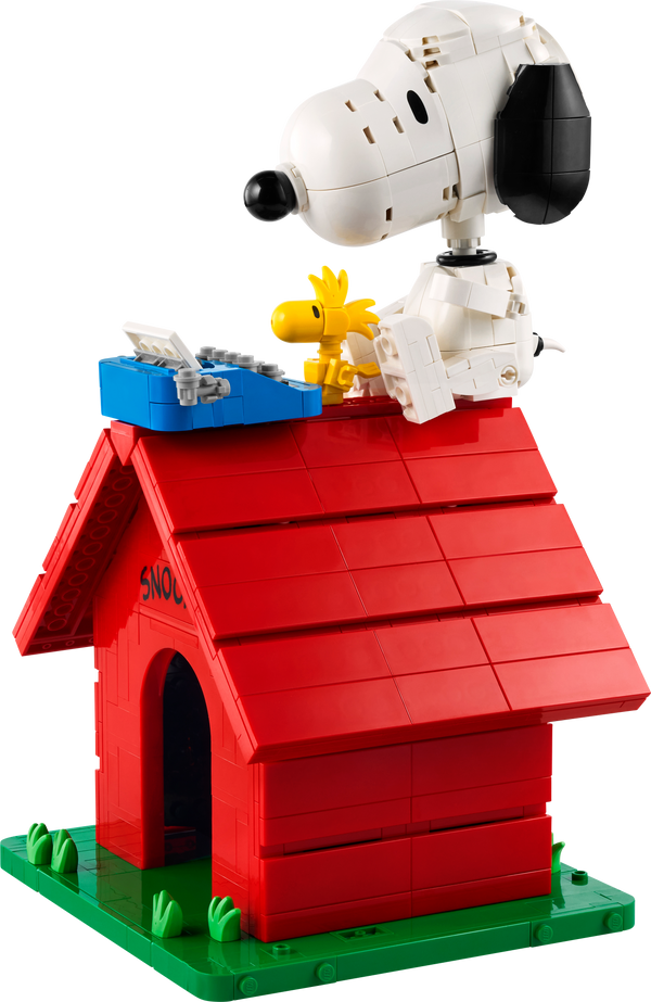 LEGO Ideas 21368 Peanuts: Snoopy's Dog House product