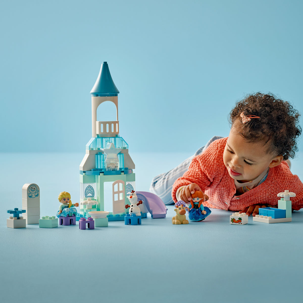 LEGO DUPLO 10455 Anna and Elsa's Frozen Castle Party lifestyle