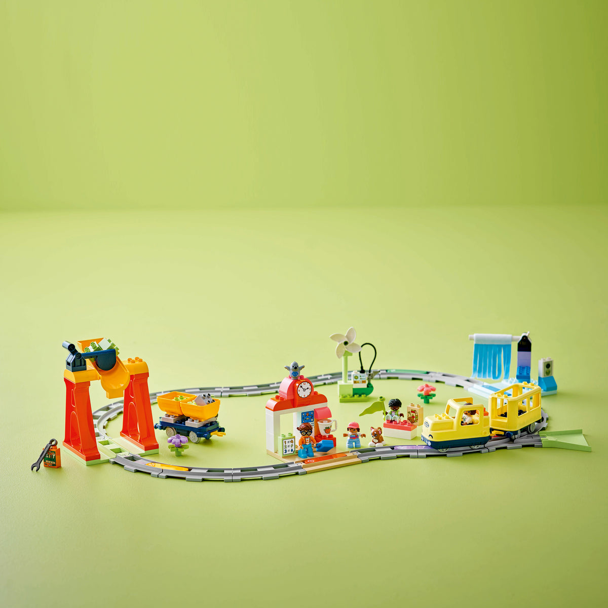 LEGO DUPLO 10428 Big Interactive Community Train lifestyle