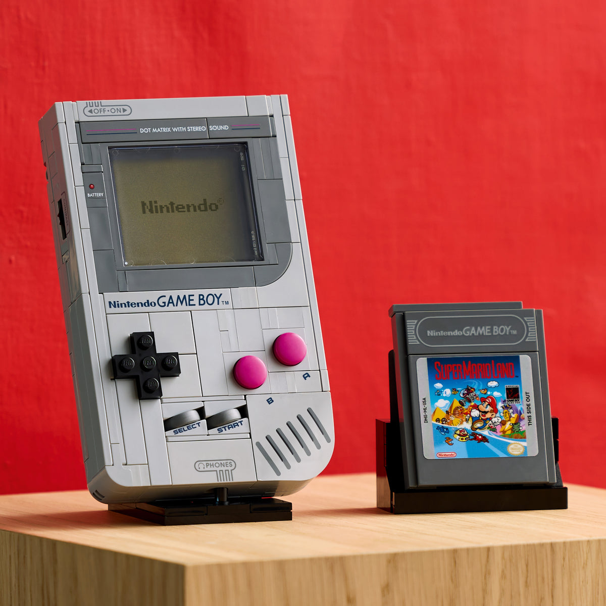 LEGO Super Mario 72046 Game Boy lifestyle