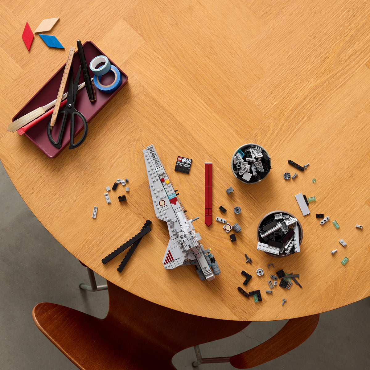 LEGO Star Wars 75441 Venator-Class Attack Cruiser lifestyle