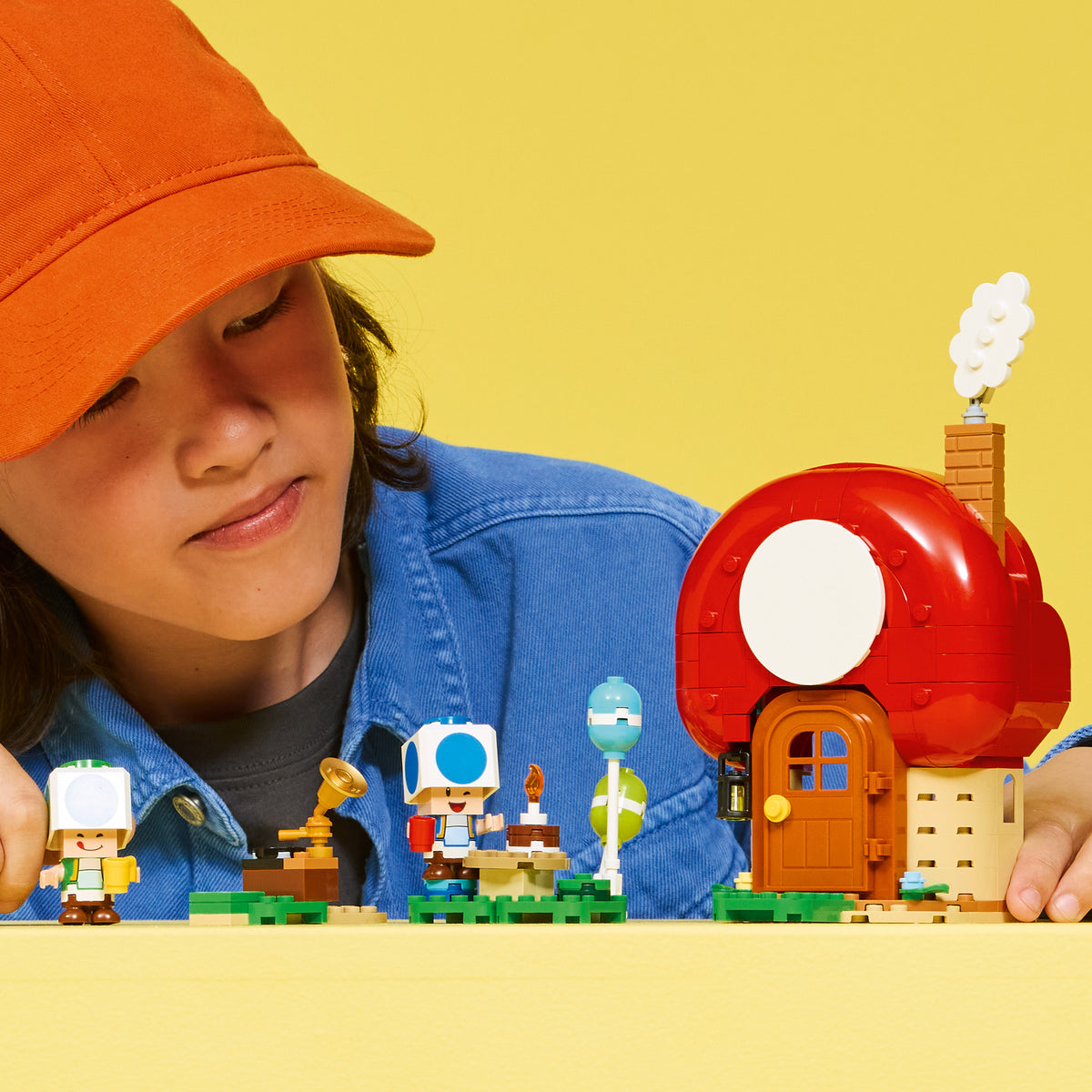 LEGO Super Mario 72041 Party at Toad's House lifestyle