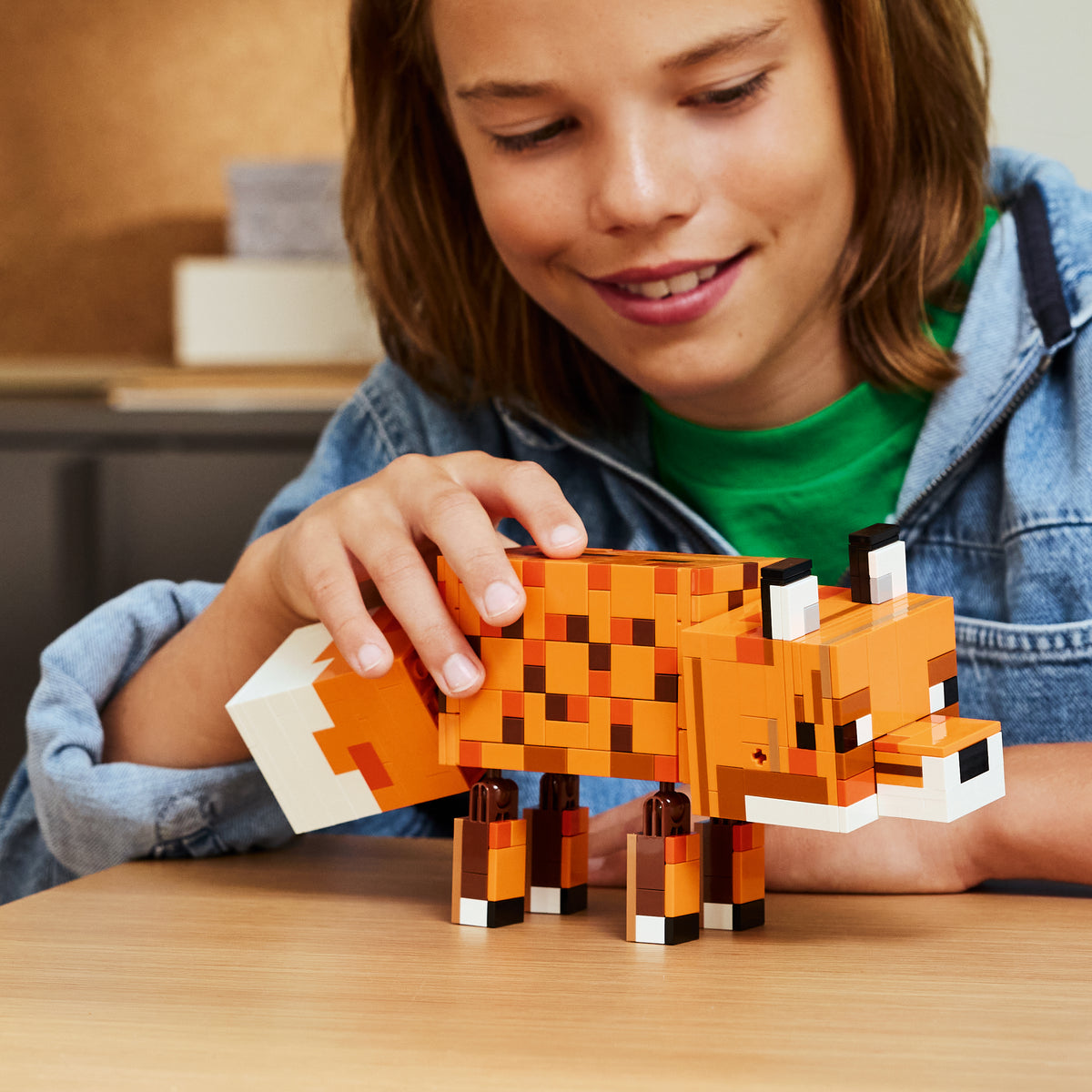 LEGO Minecraft 21588 The Fox lifestyle